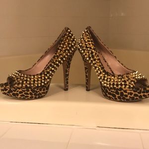 What the WHAT!! Spiked Heels? #Sexy